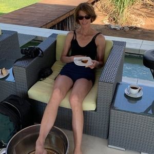 Meet your Posher, Linda